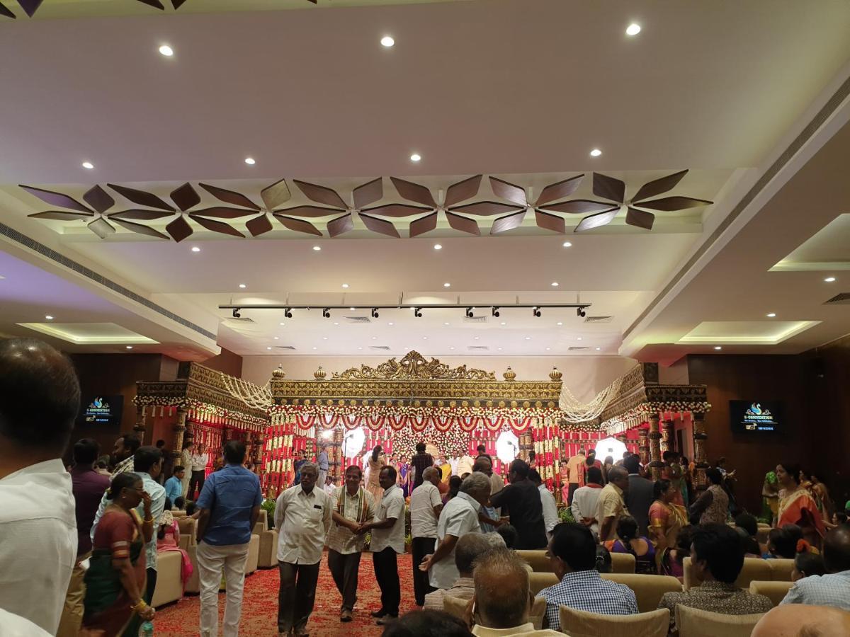 Hotel S-Inn Palakollu ภายนอก รูปภาพ