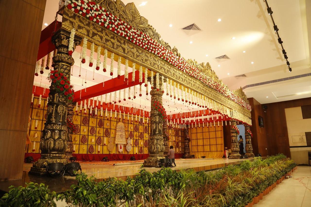 Hotel S-Inn Palakollu ภายนอก รูปภาพ