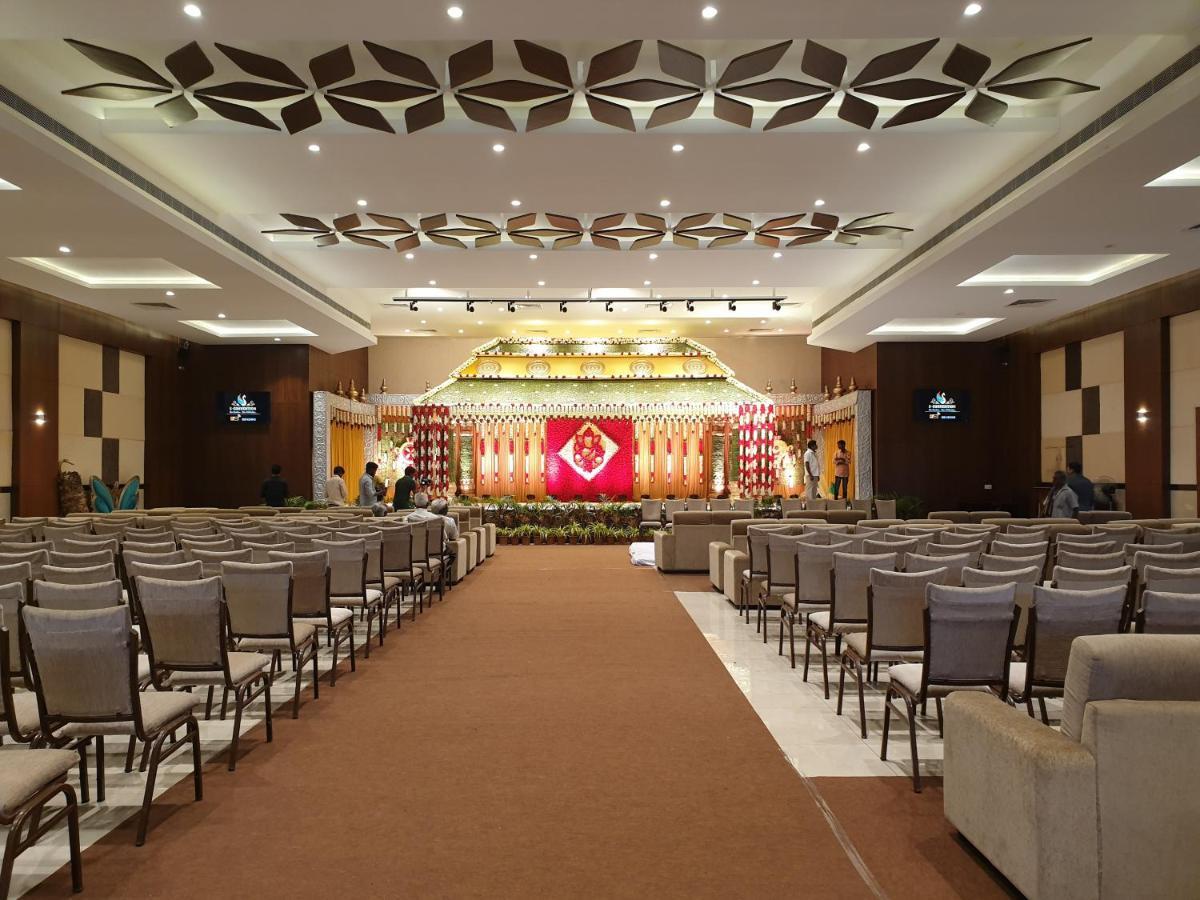 Hotel S-Inn Palakollu ภายนอก รูปภาพ