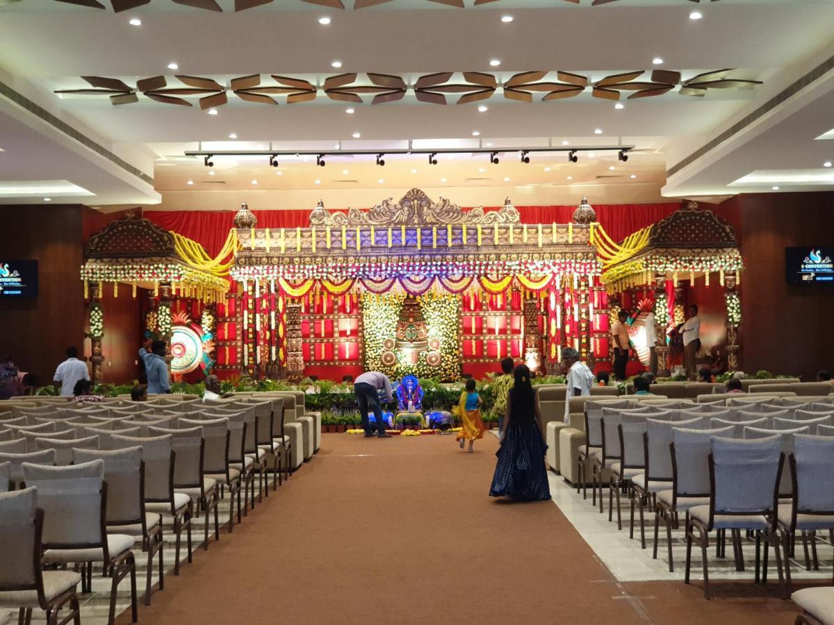 Hotel S-Inn Palakollu ภายนอก รูปภาพ